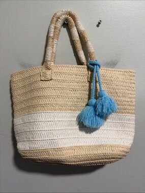 ALTRU Straw Bag